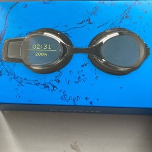 FORM Smart Swim Goggles!
